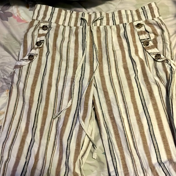 Flare pants. - Picture 1 of 2